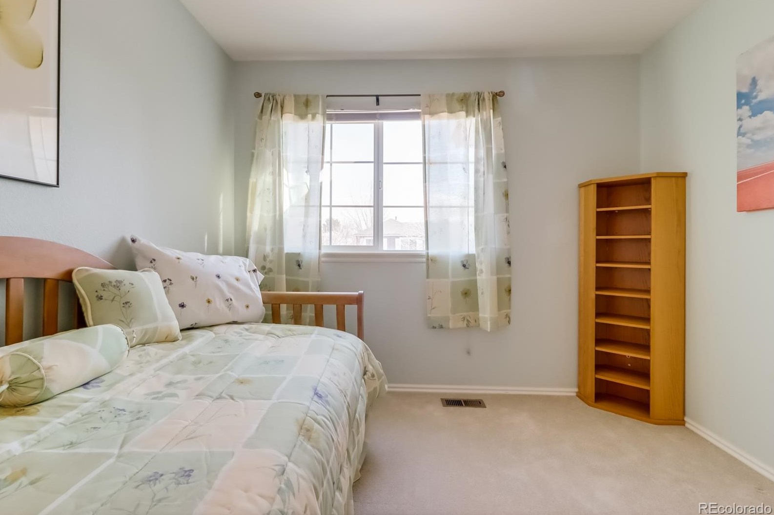 9467 Wolfe Dr, Littleton CO 80129-5764 exterior