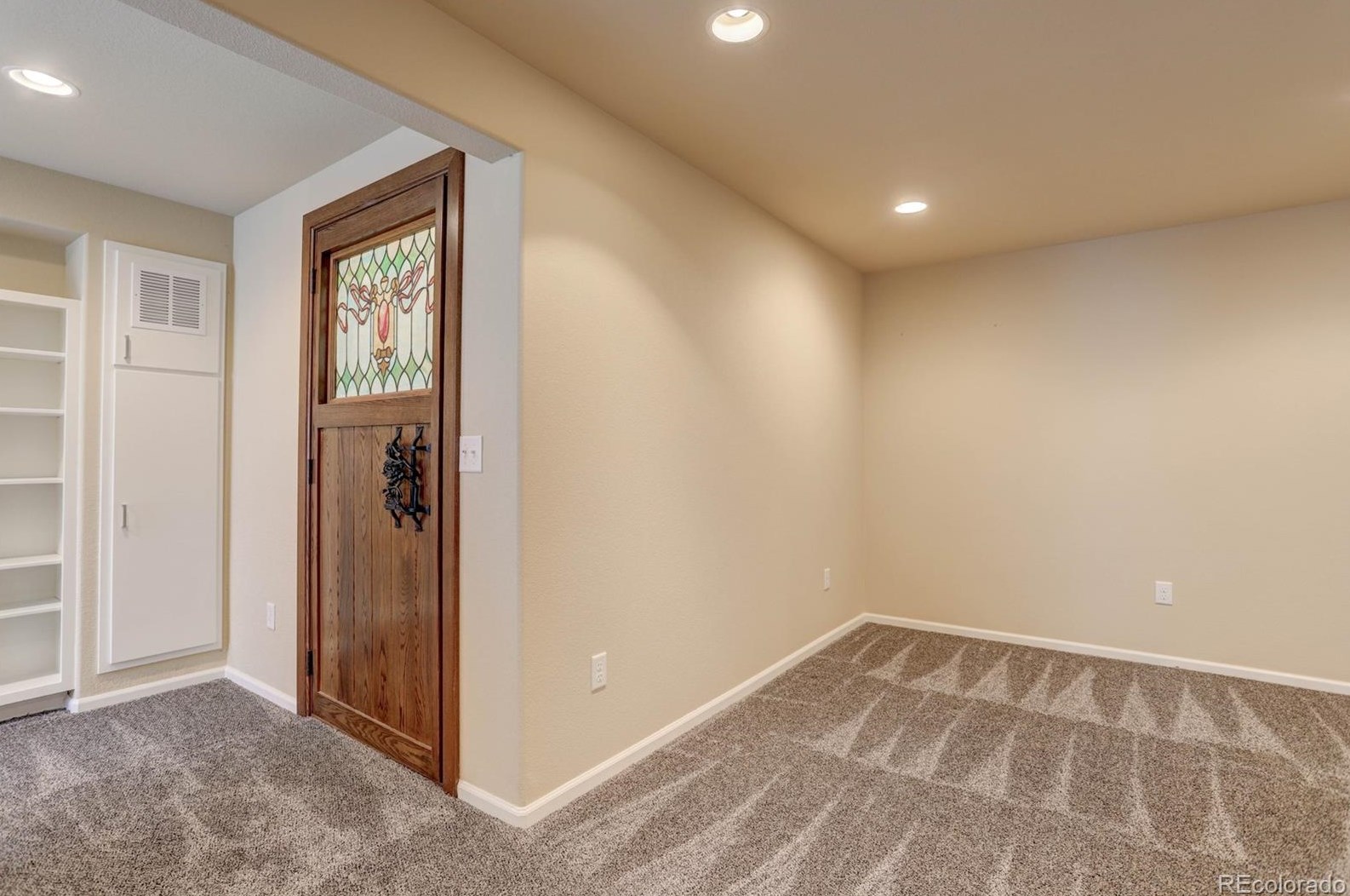 8982 Meadow Hill Cir, Littleton CO 80124-5430 exterior