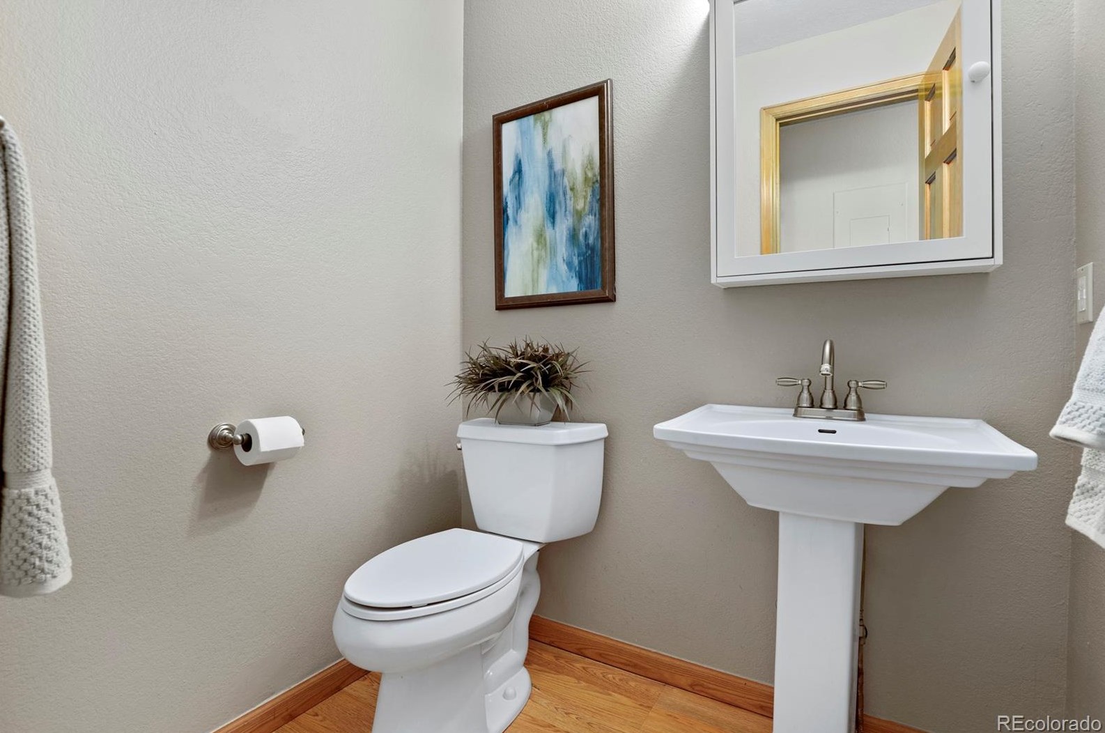 8948 Green Meadows Ln, Littleton CO 80126-2674 exterior