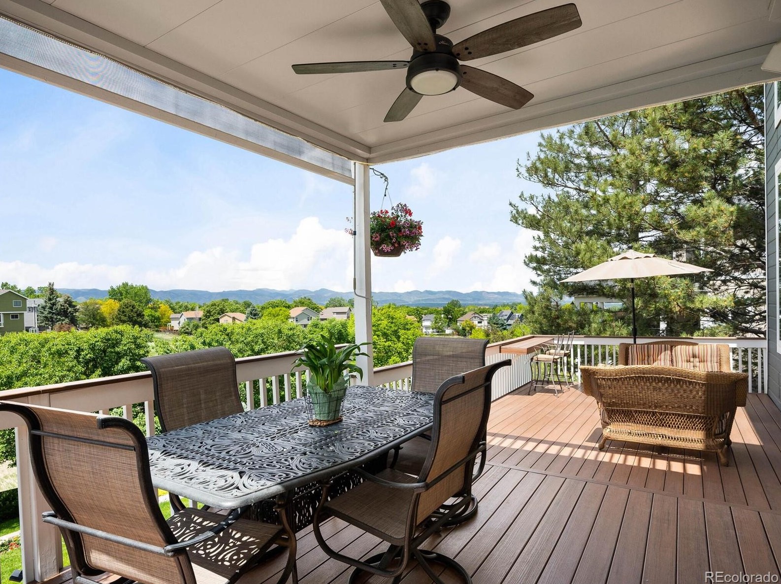 9847 Isabel Ct, Littleton CO exterior