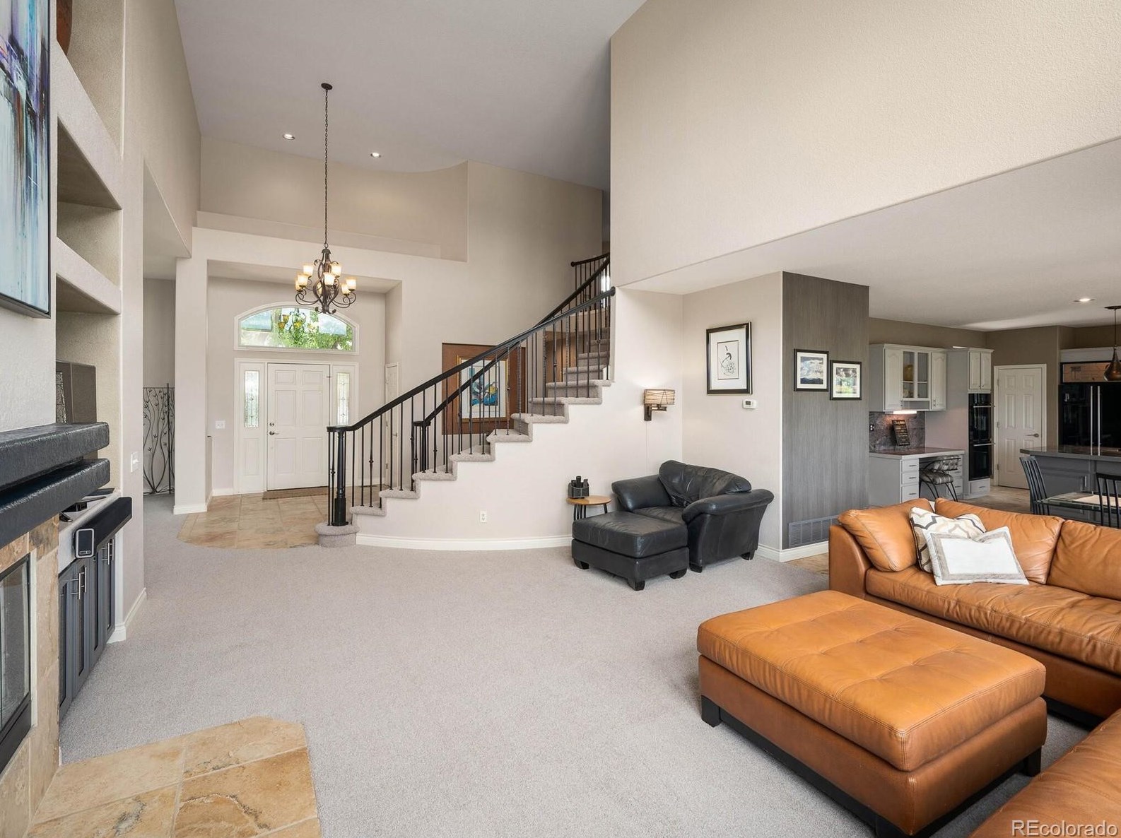 9847 Isabel Ct, Littleton CO exterior