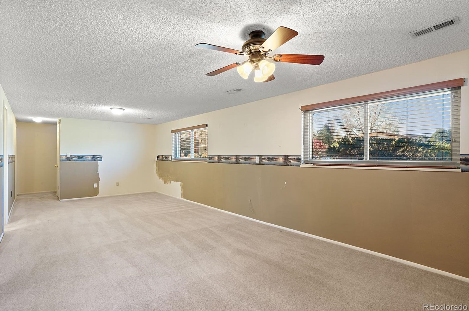 1595 Luna Vis St, Colorado Springs CO 80911-2429 exterior