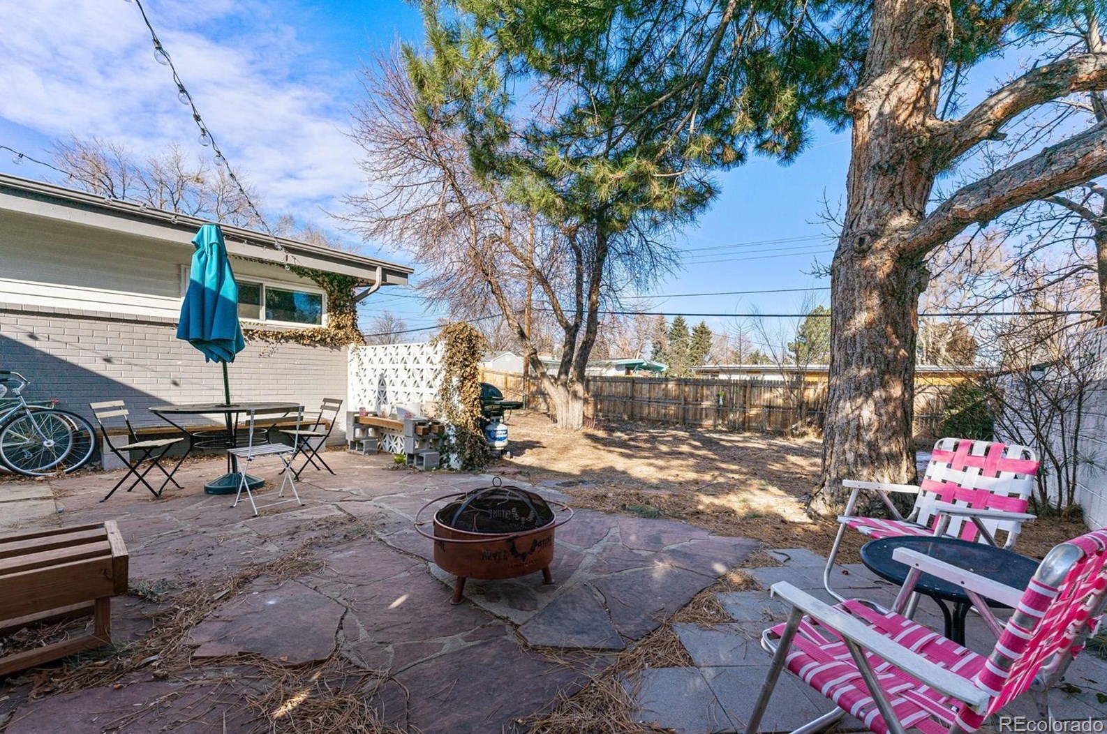 6040 Cody St, Arvada CO  80004-5431 exterior
