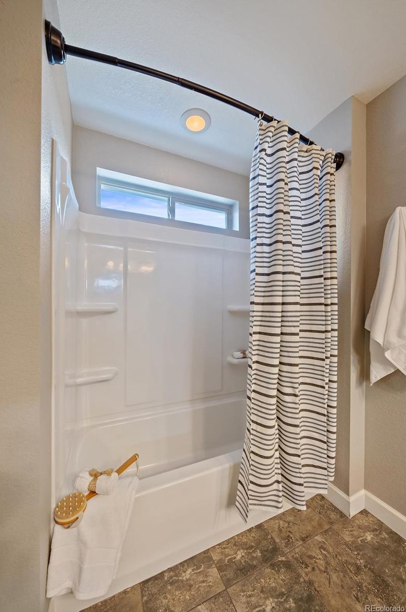 15161 70th Ave, Arvada CO  80007 exterior