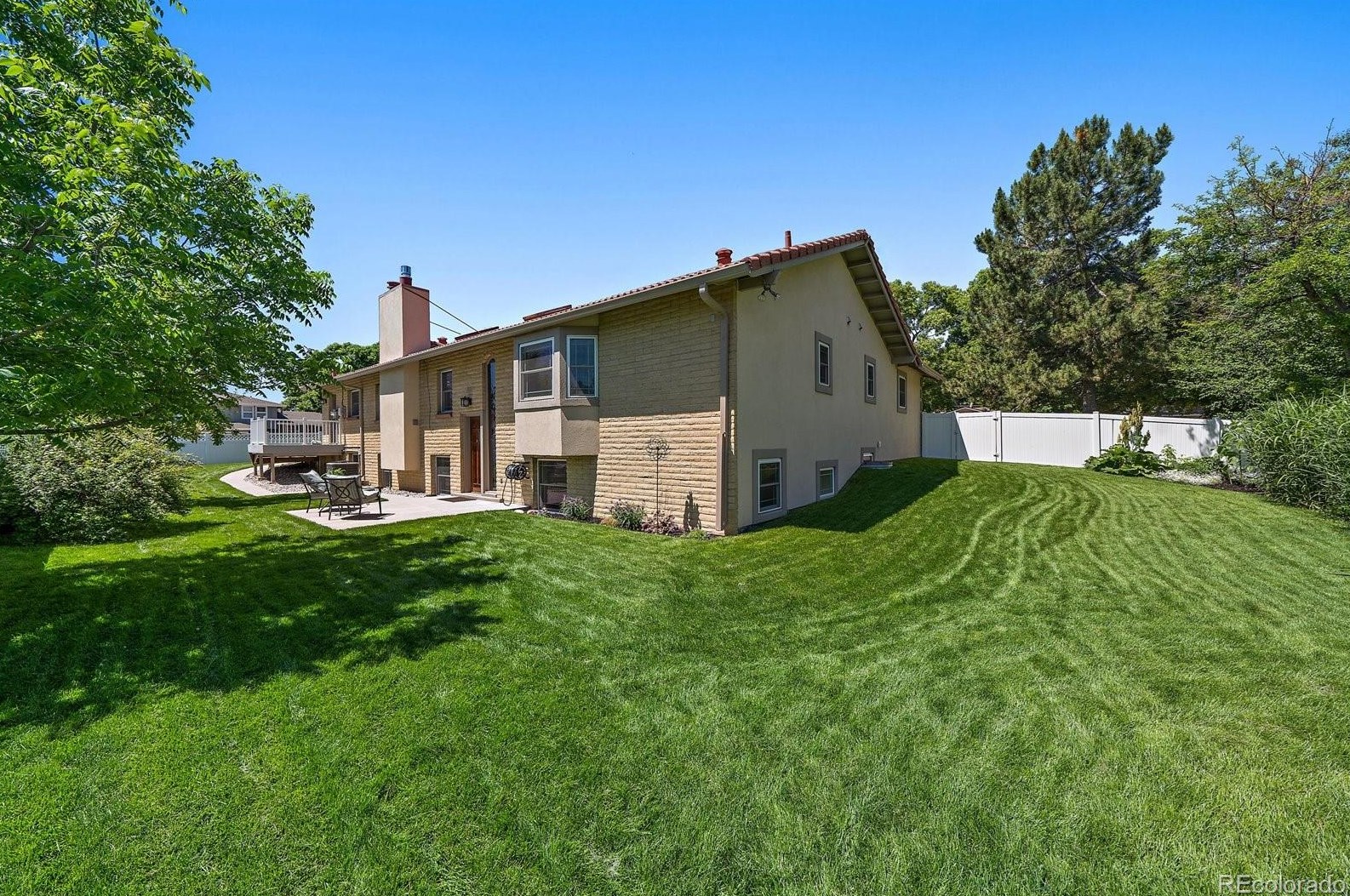 7660 Nelson St, Arvada CO  80005-3615 exterior