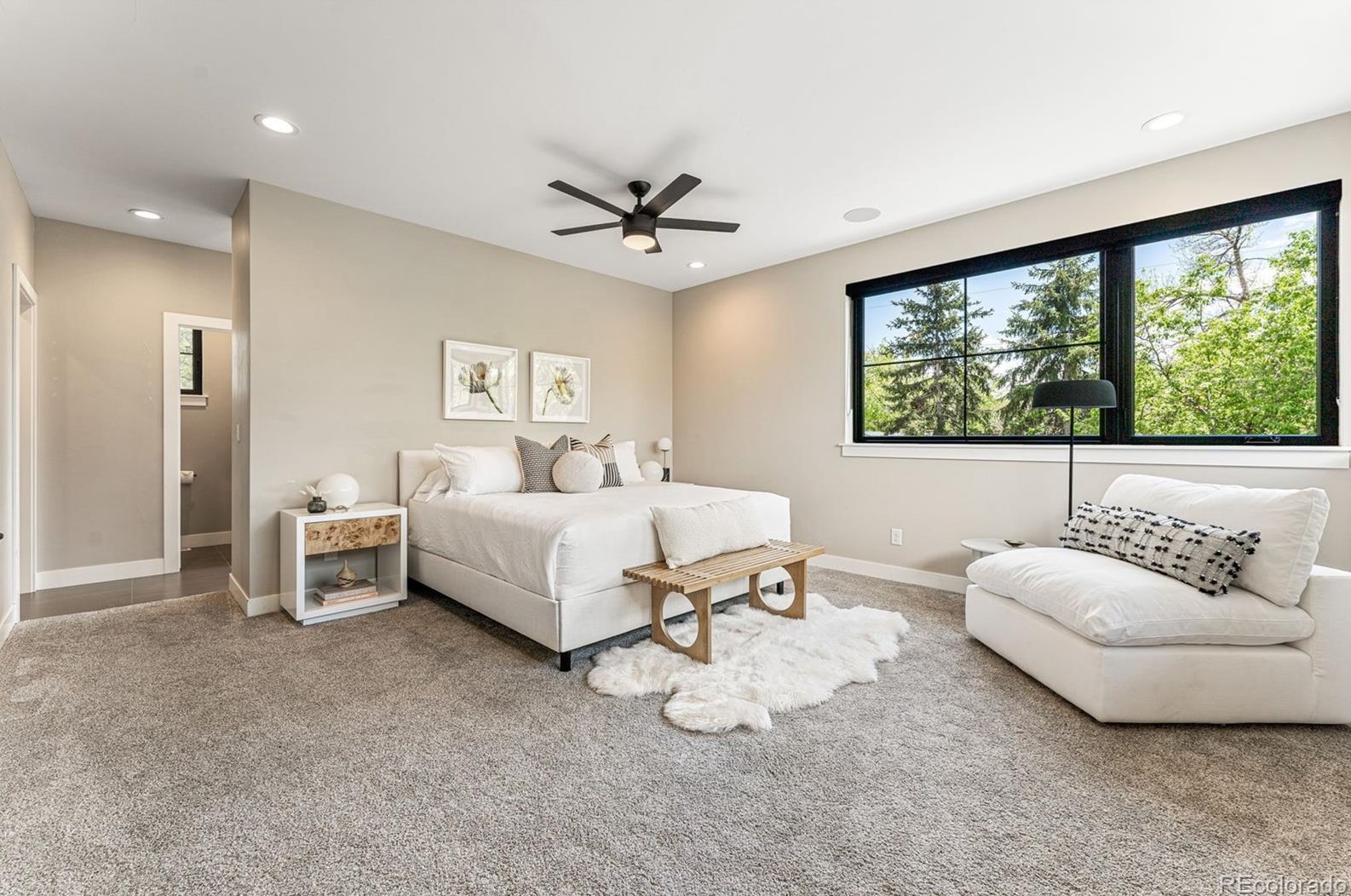 6185 Columbine Way, Littleton CO 80121-2805 exterior