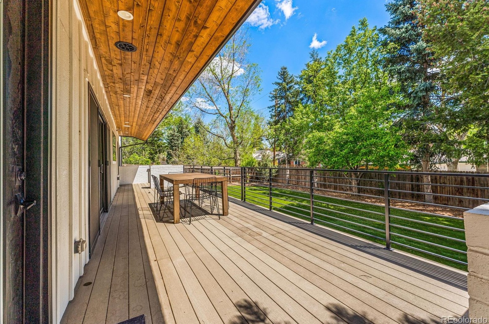 6185 Columbine Way, Littleton CO 80121-2805 exterior