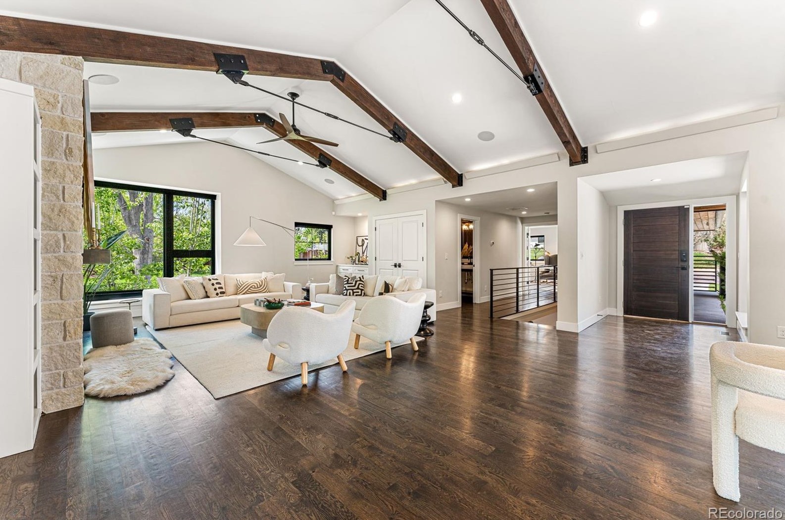 6185 Columbine Way, Littleton CO 80121-2805 exterior