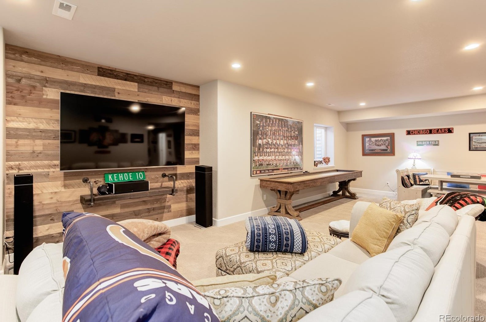 8049 Sabino Ln, Castle Rock CO  80108-9503 exterior