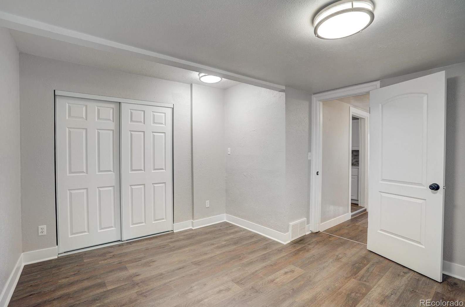1045 Venice St, Longmont CO  80501-4318 exterior