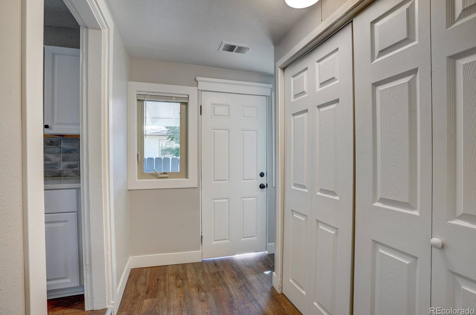 1045 Venice St, Longmont CO  80501-4318 exterior