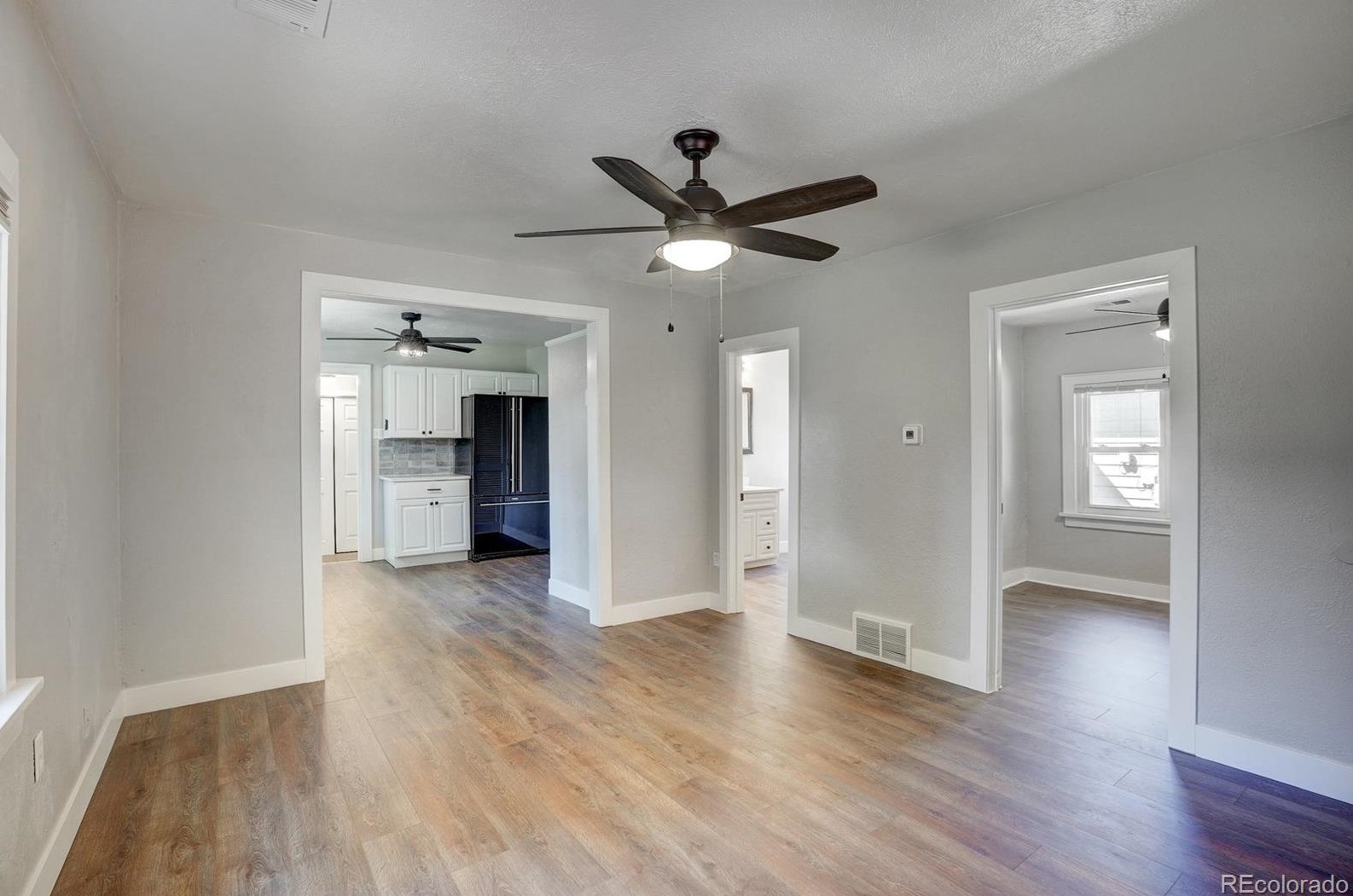 1045 Venice St, Longmont CO  80501-4318 exterior