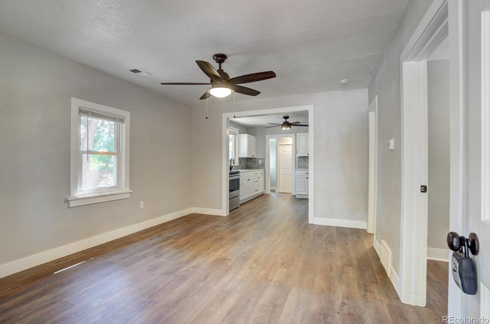 1045 Venice St, Longmont CO  80501-4318 exterior