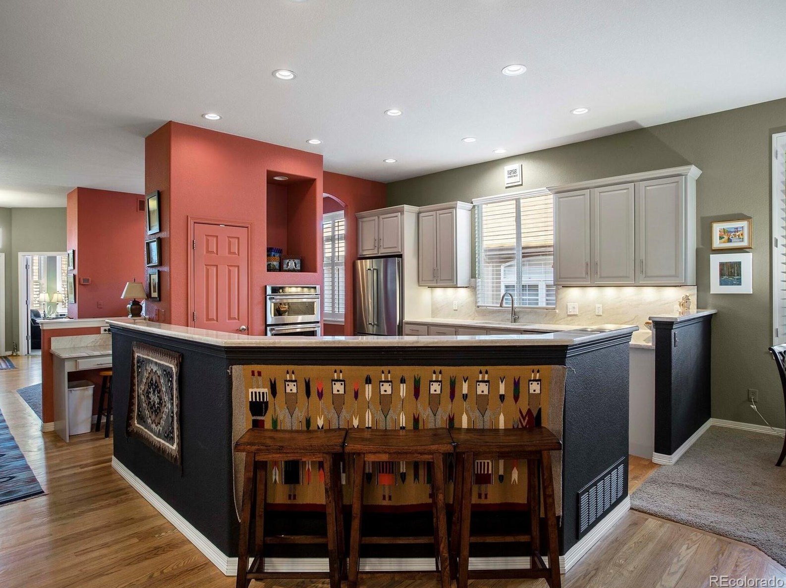 4292 Phillips Pl, Littleton CO 80122-3906 exterior