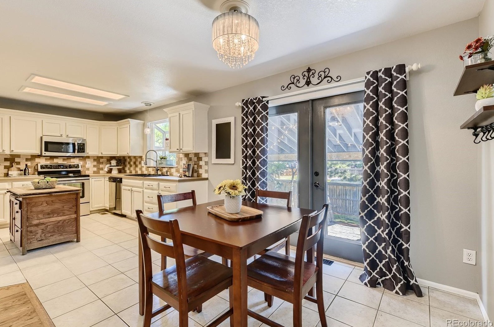 5160 Hanover Pl, Castle Rock CO 80104-8530 exterior