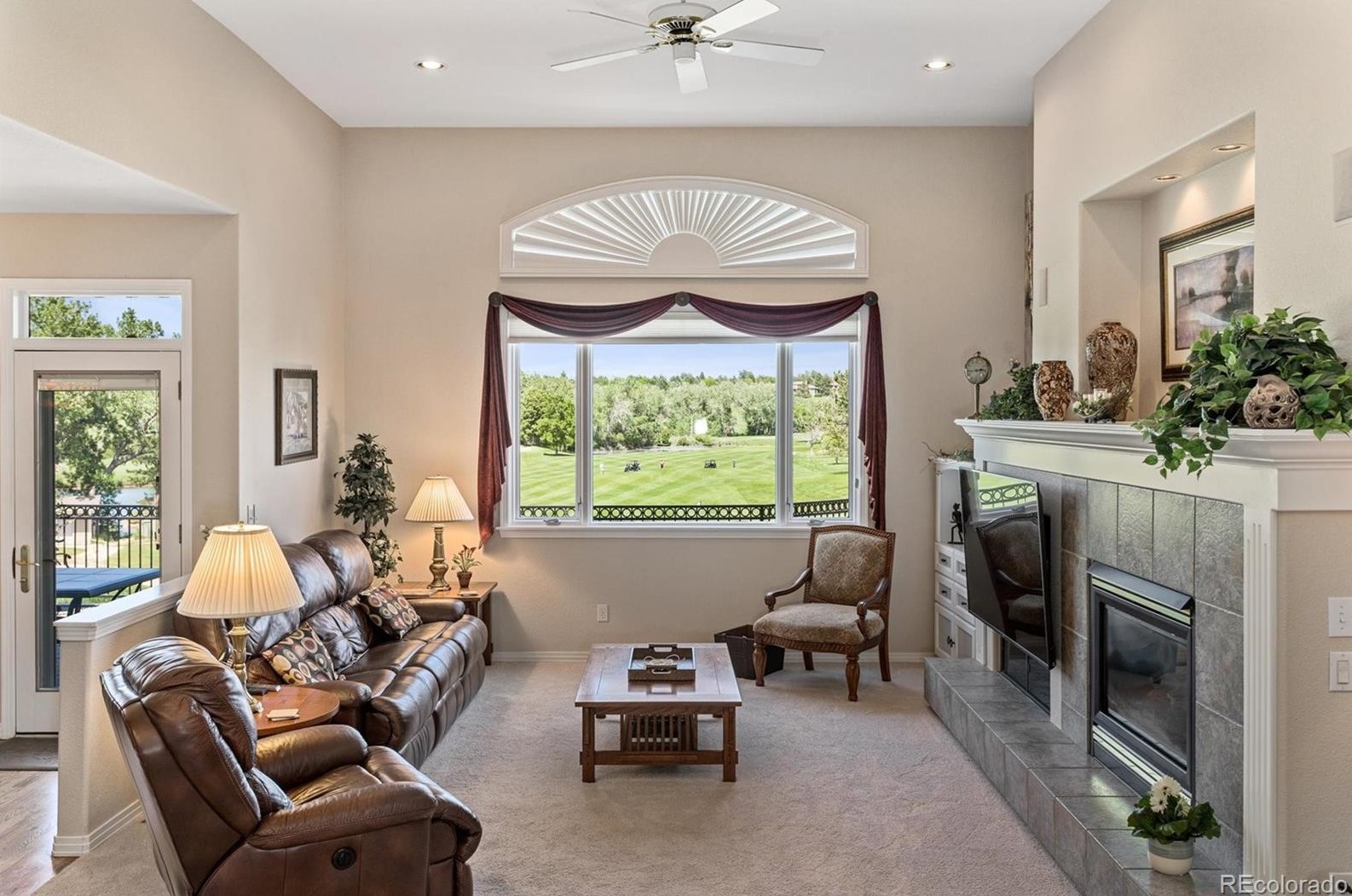 8290 Albion St, Littleton CO 80122-3909 exterior