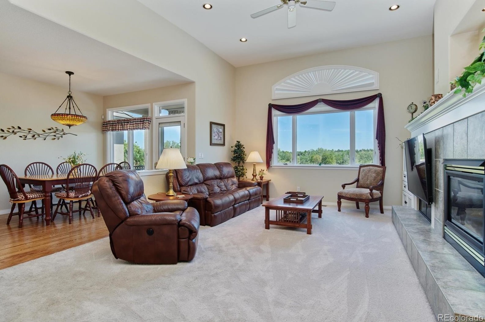 8290 Albion St, Littleton CO 80122-3909 exterior