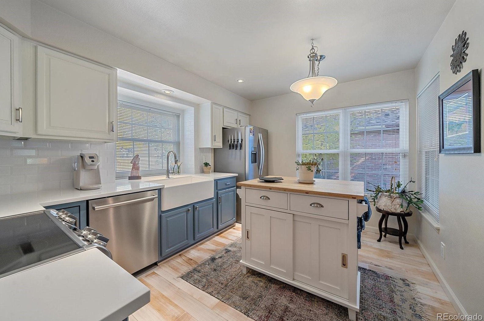 5285 Cody St, Littleton CO 80123-7319 exterior