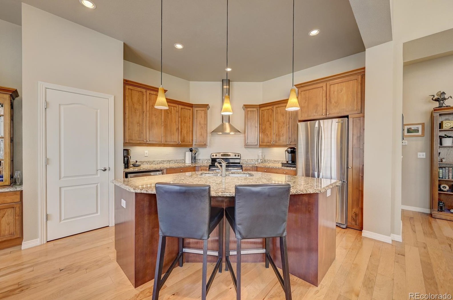 6198 Reed Way, Arvada CO  80003-5348 exterior