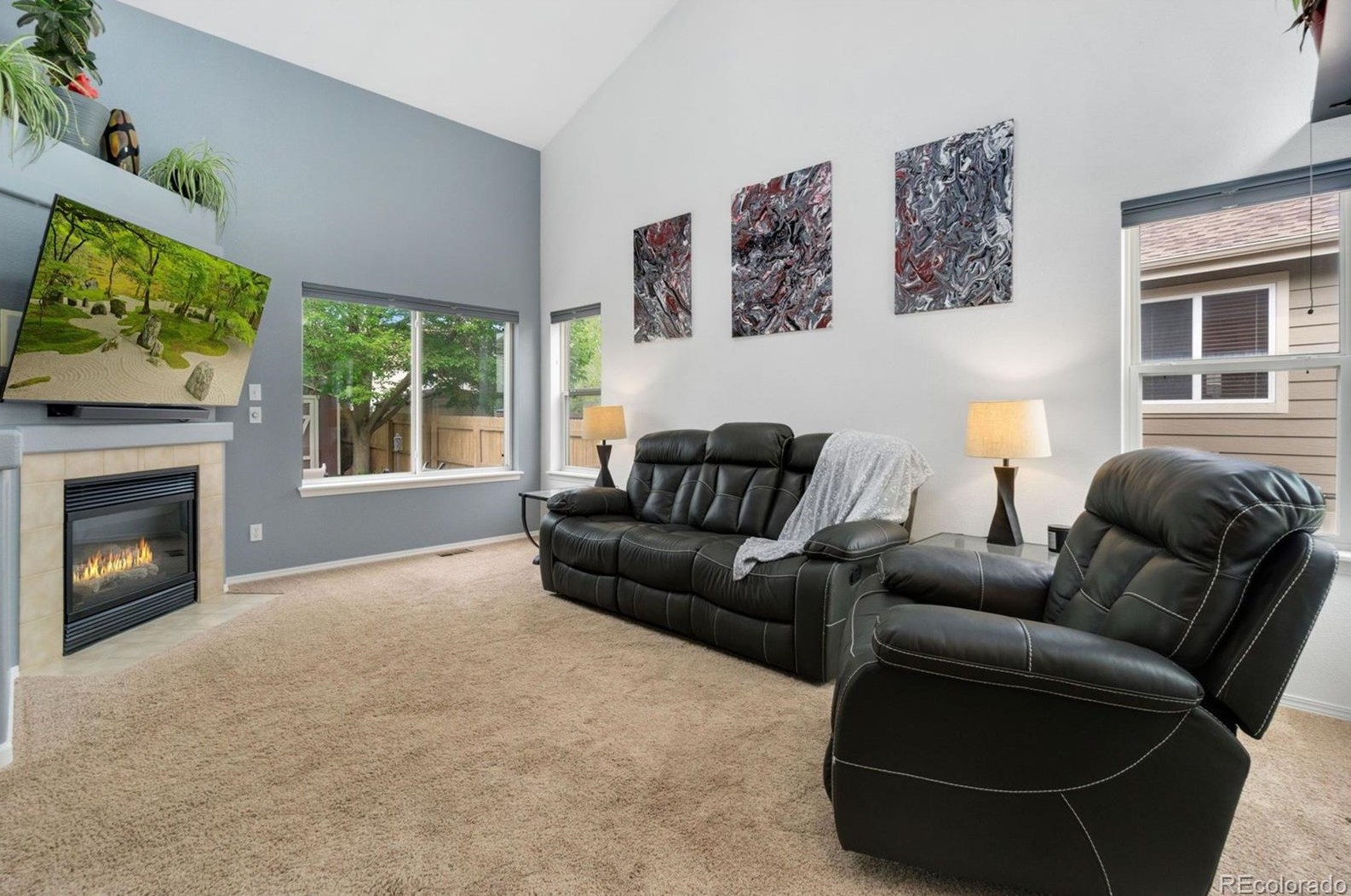 6421 Sparrow Ave, Longmont CO  80504-6551 exterior
