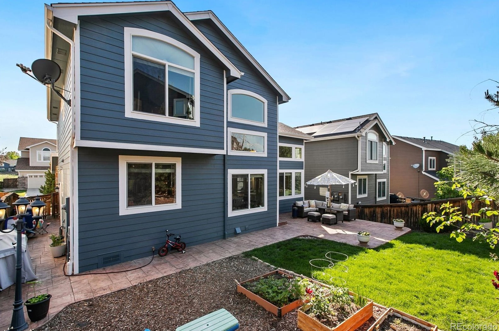 10240 Bentwood Cir, Littleton CO 80126-7866 exterior