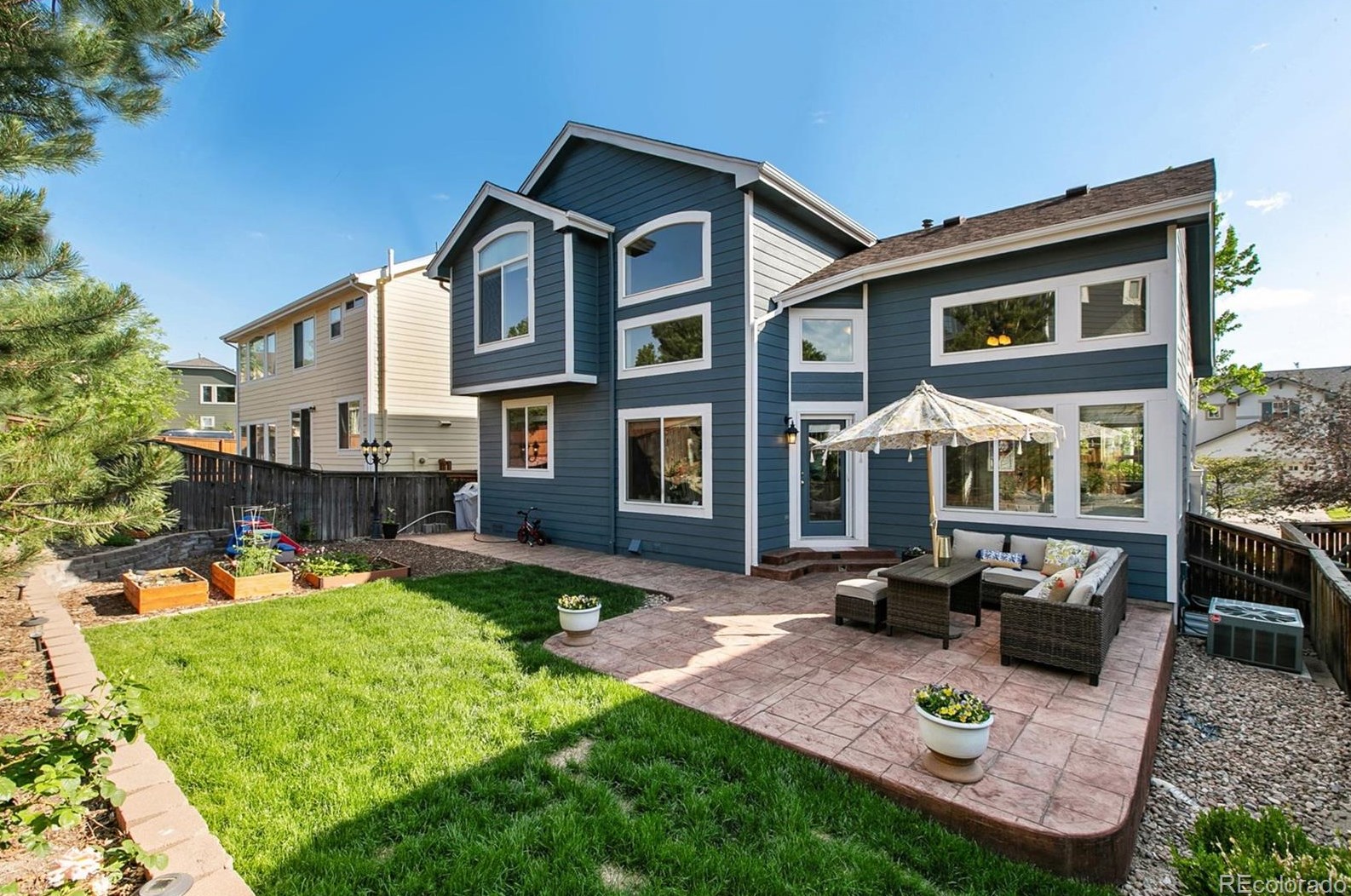 10240 Bentwood Cir, Littleton CO 80126-7866 exterior