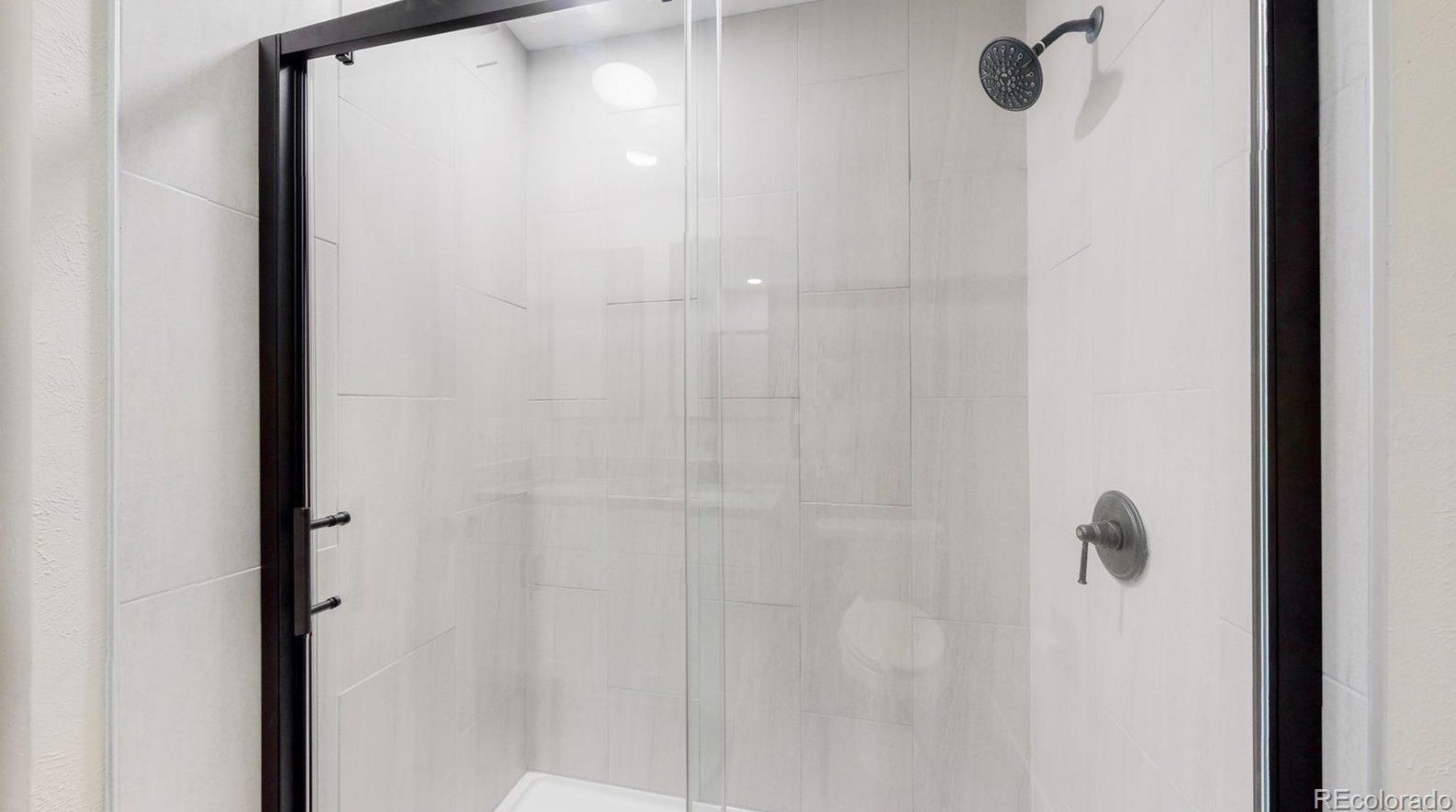 7551 Cove Cir, Littleton CO 80122-3357 exterior