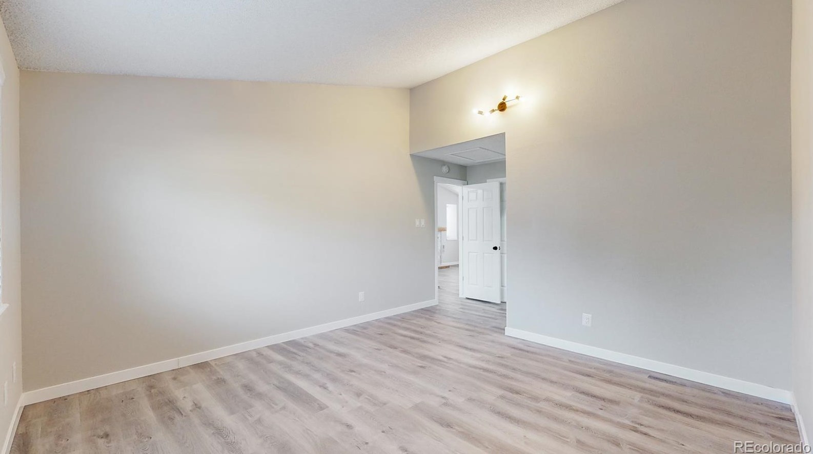 7551 Cove Cir, Littleton CO 80122-3357 exterior