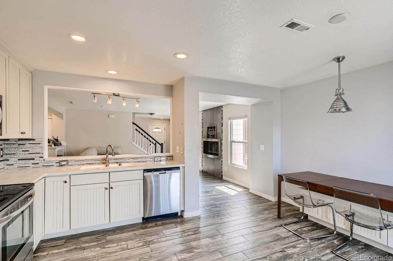 9575 Marmot Ridge Cir, Littleton CO  80125-8888 exterior