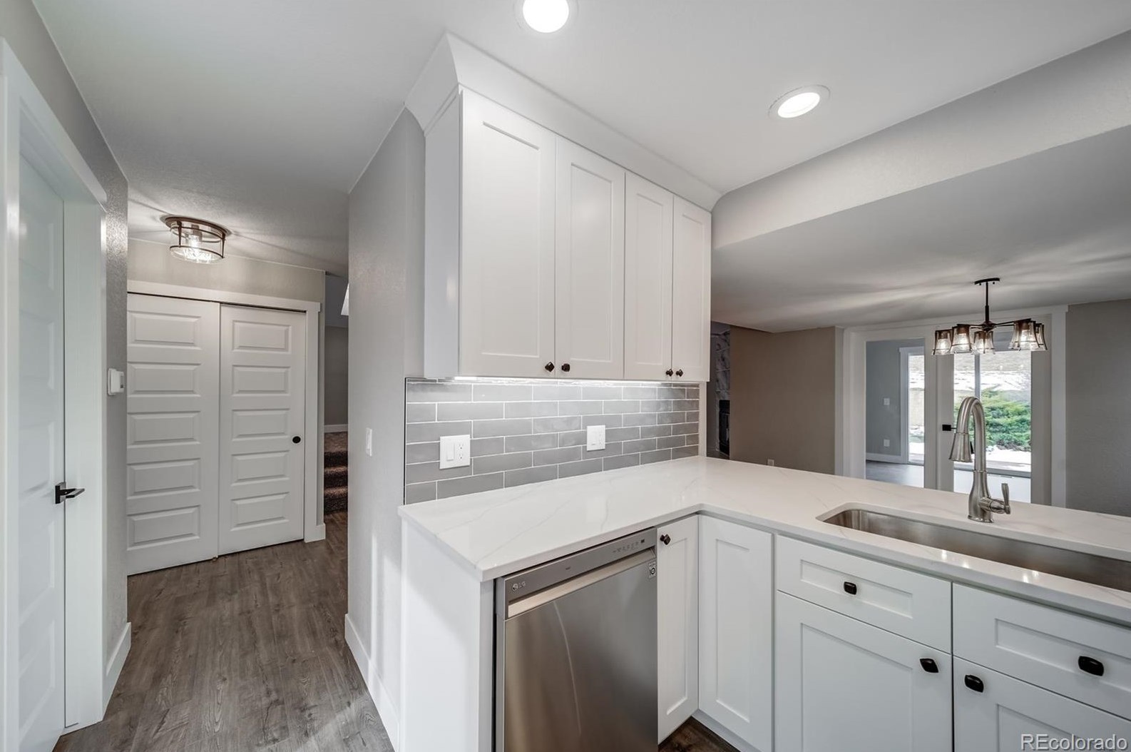 6363 Grape Ct, Littleton CO 80122-3810 exterior