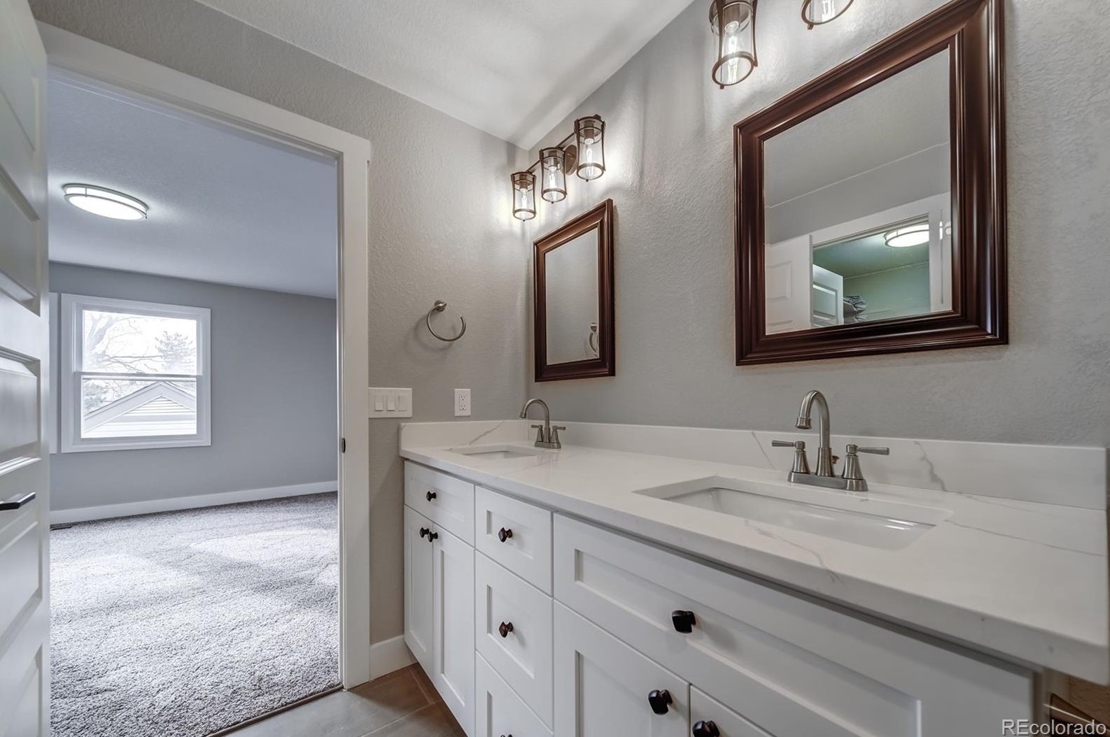 6363 Grape Ct, Littleton CO 80122-3810 exterior