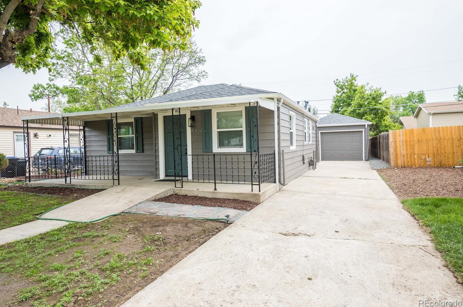 5424 Reed Ct, Arvada CO  80002-3844 exterior