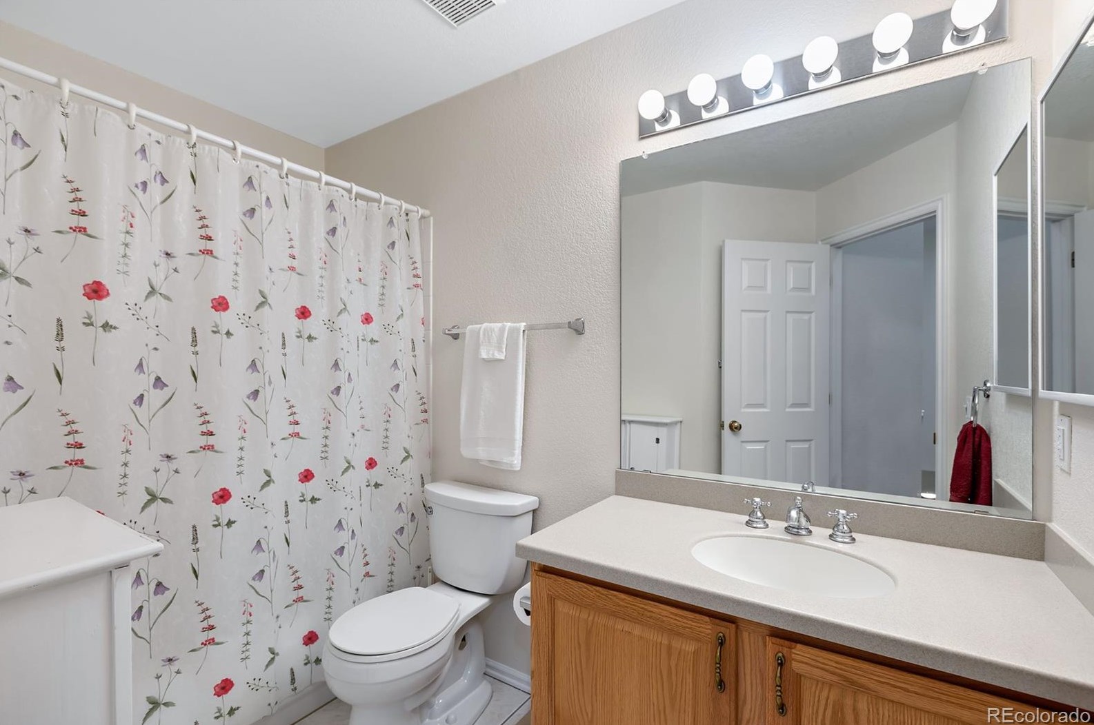 9815 Bathurst Way, Littleton CO 80130-7182 exterior