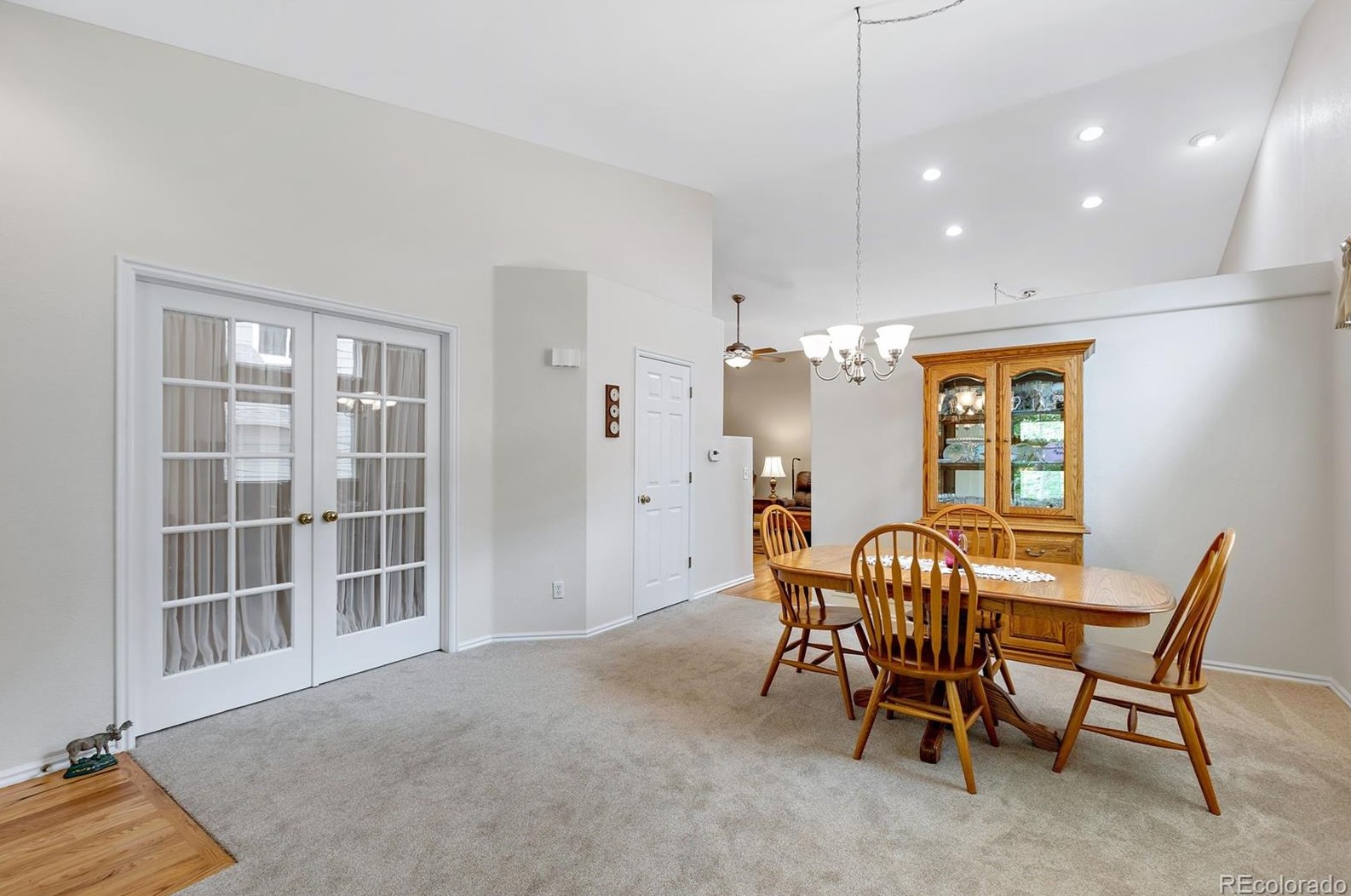 9815 Bathurst Way, Littleton CO 80130-7182 exterior