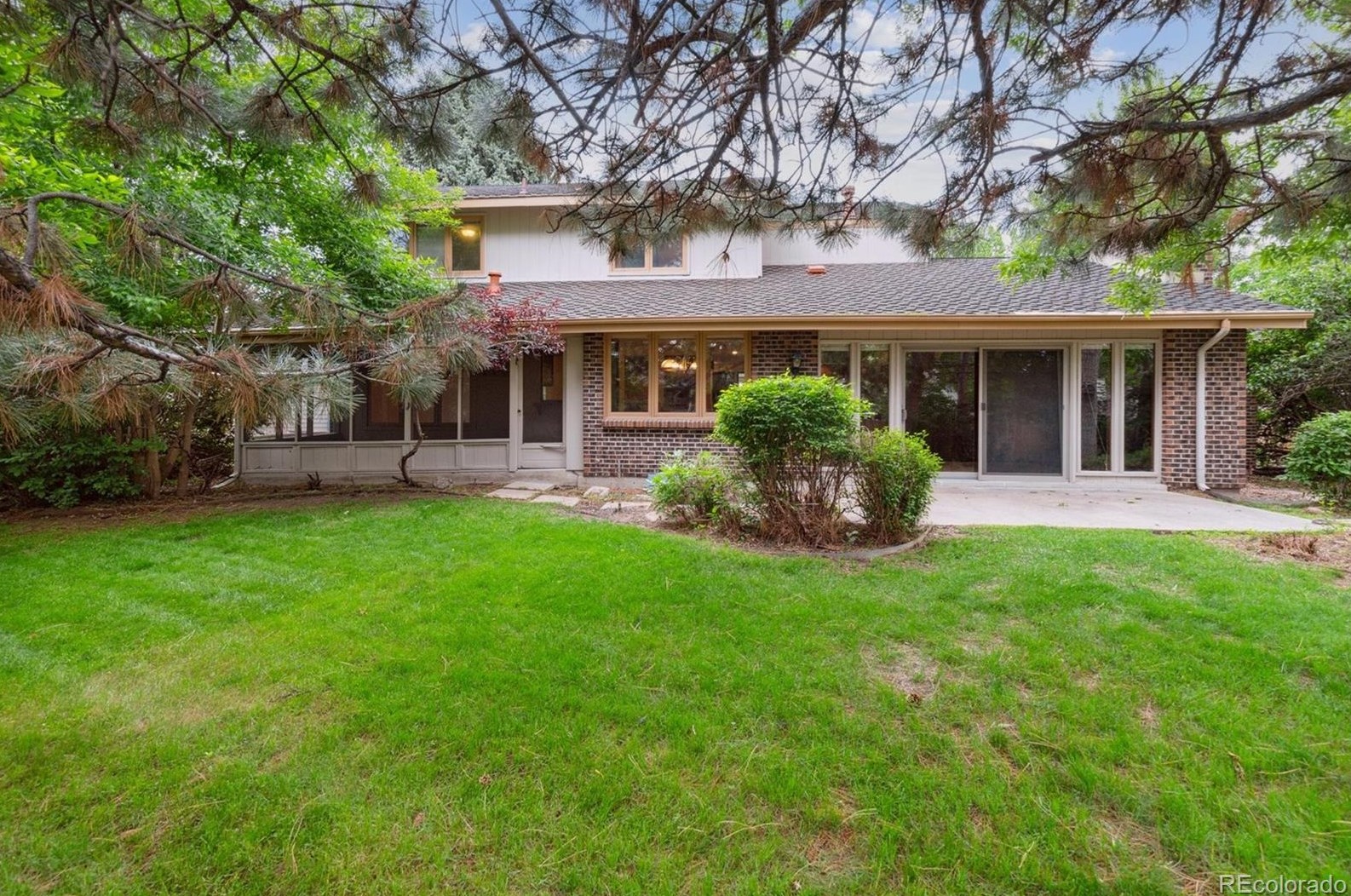 6078 Elm Ct, Littleton CO 80122-3828 exterior