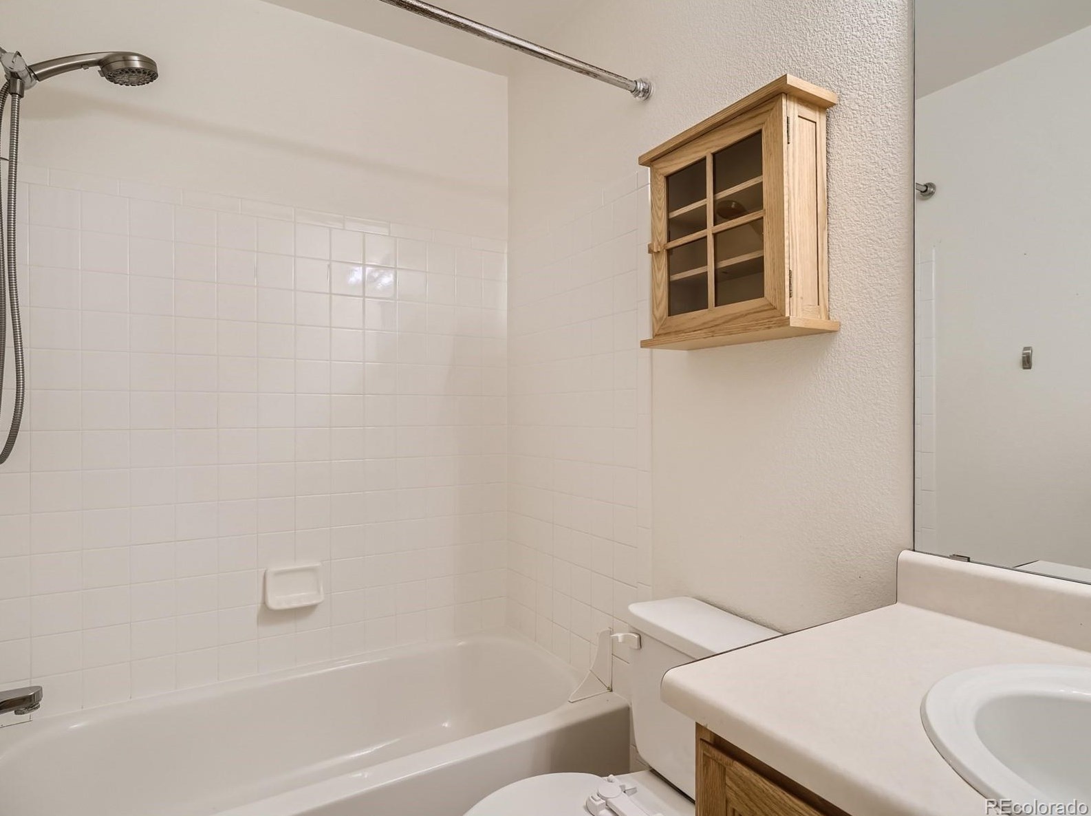 9959 Sydney Ln, Littleton CO  80130-6821 exterior