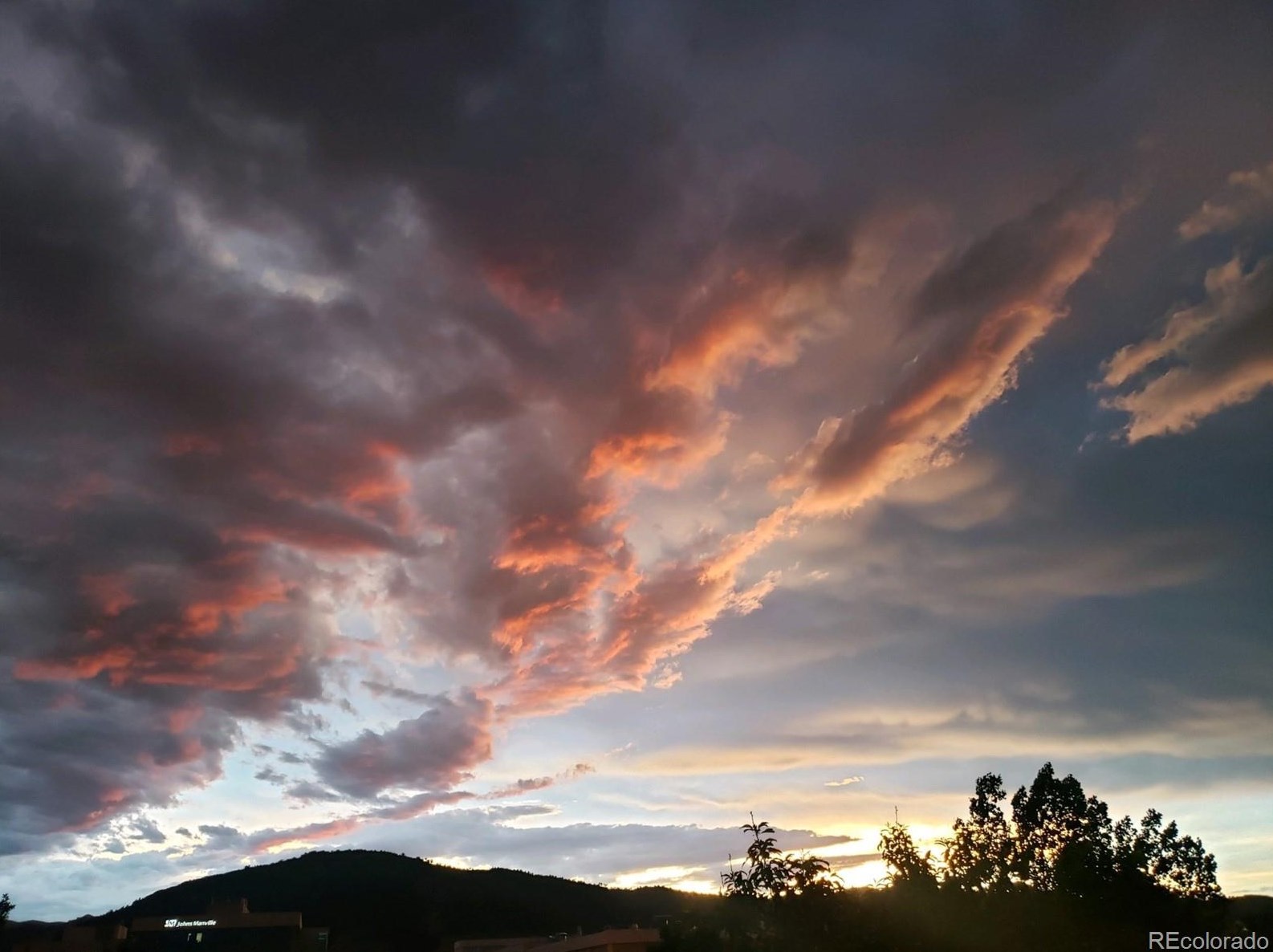 8846 Kline St, Littleton CO 80127-7125 exterior