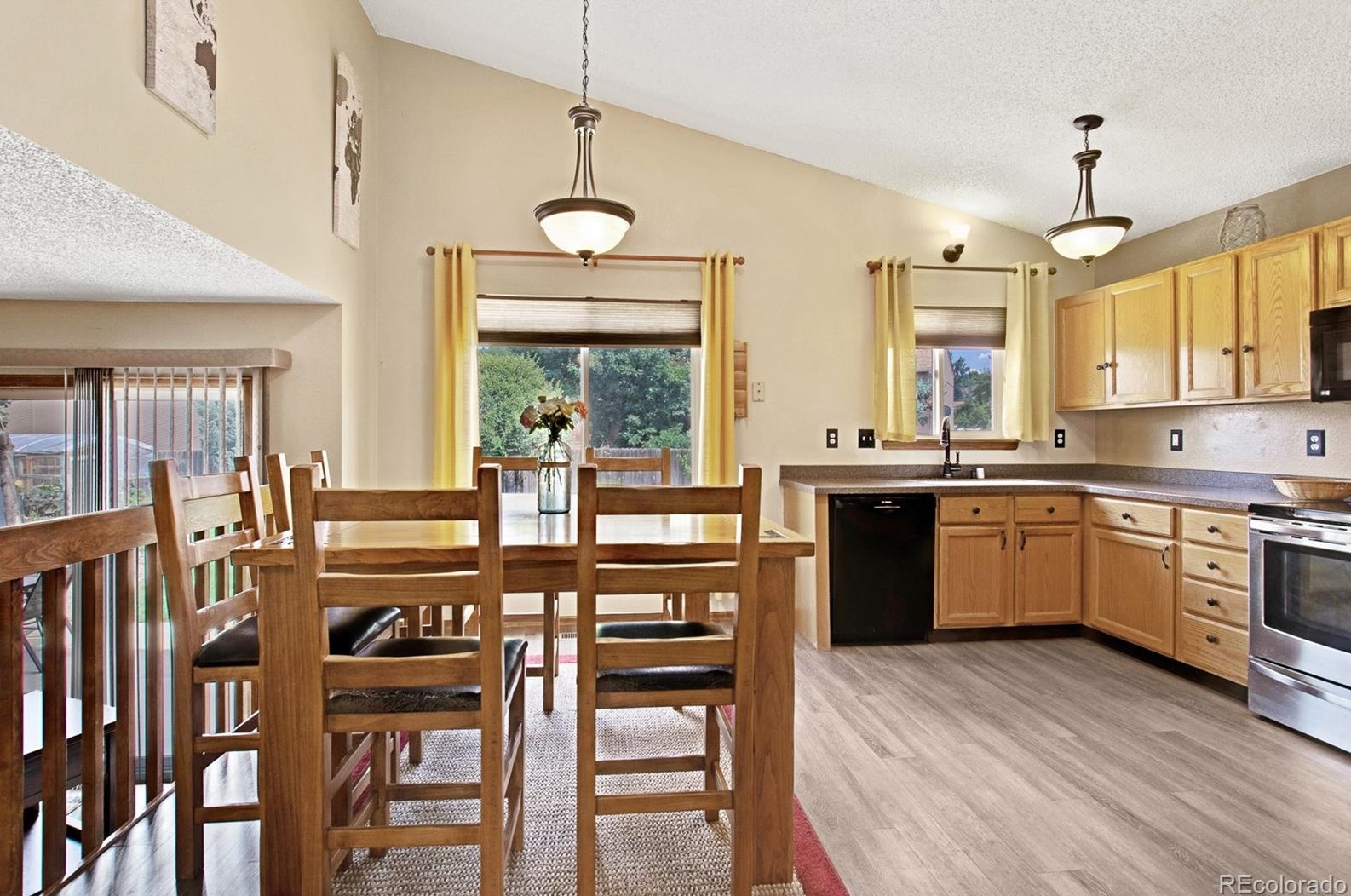 2957 Rowland Ave, Littleton CO 80120-2902 exterior