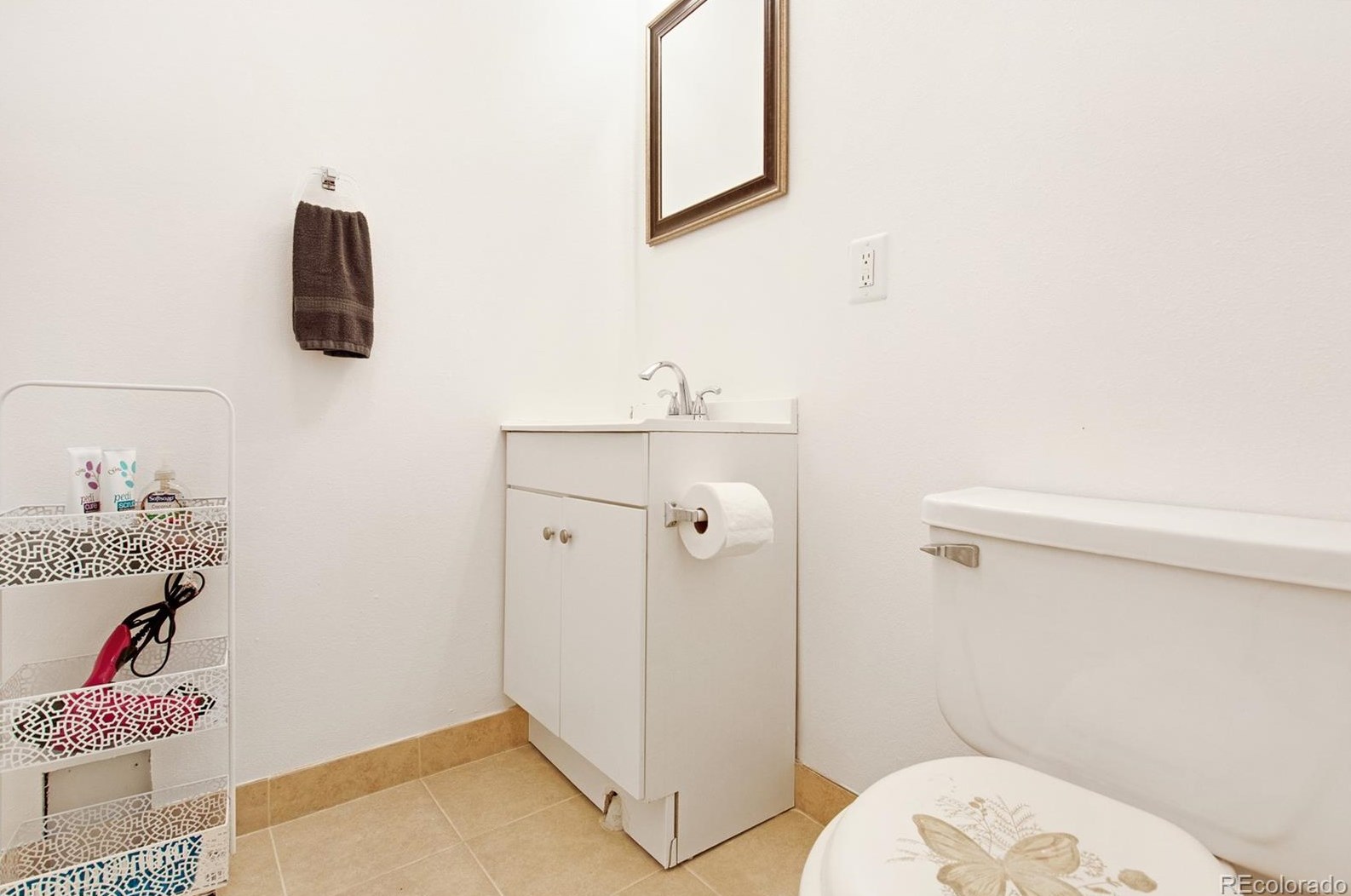 2957 Rowland Ave, Littleton CO 80120-2902 exterior