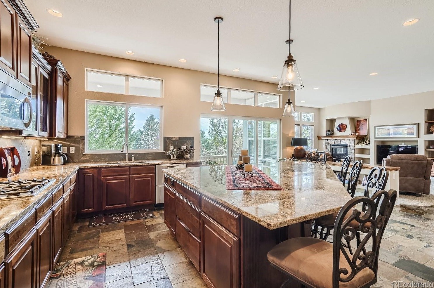 12446 77th Ave, Arvada CO  80005-2955 exterior