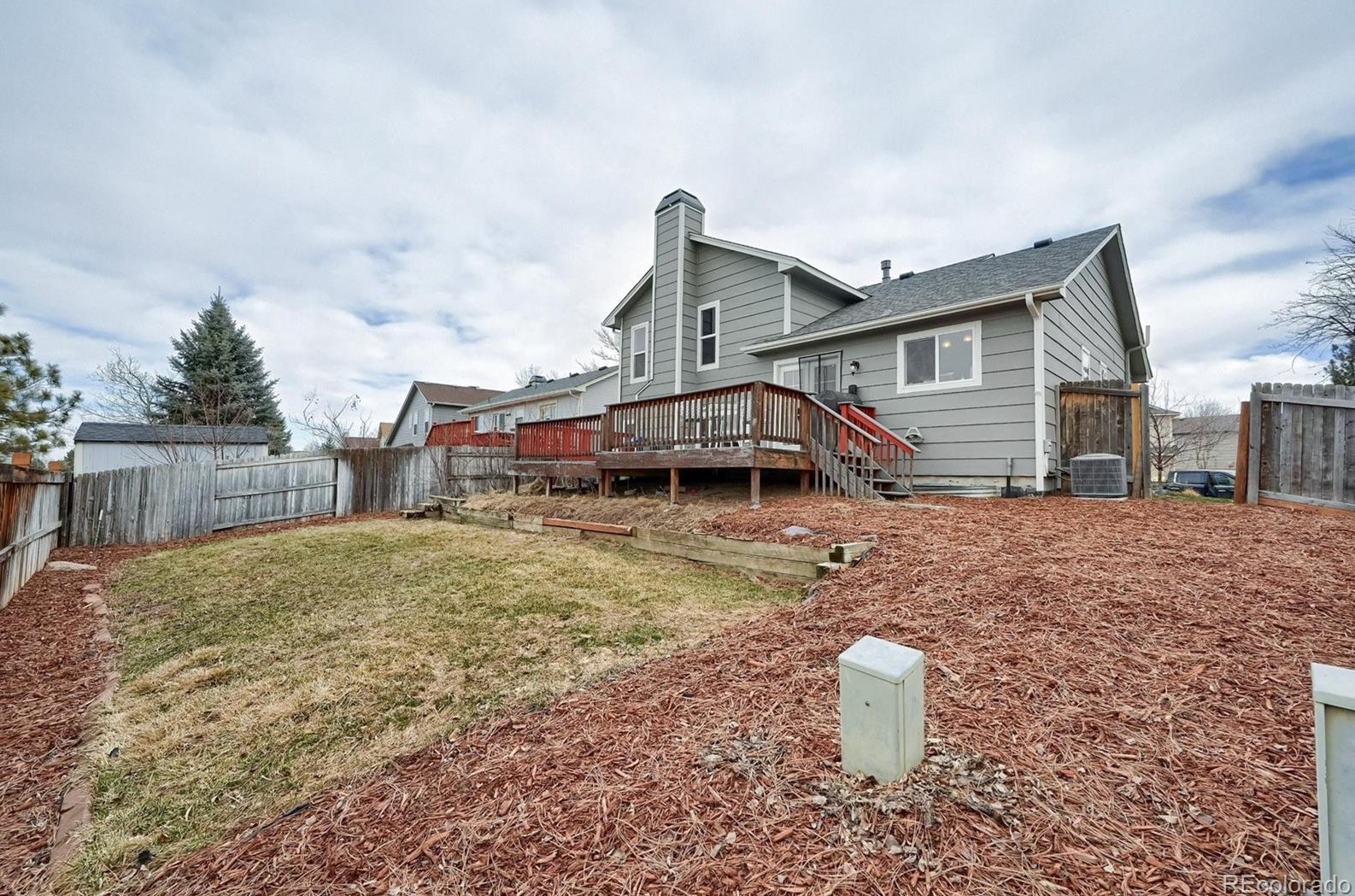 325 Holcomb St, Castle Rock CO  80104-8909 exterior