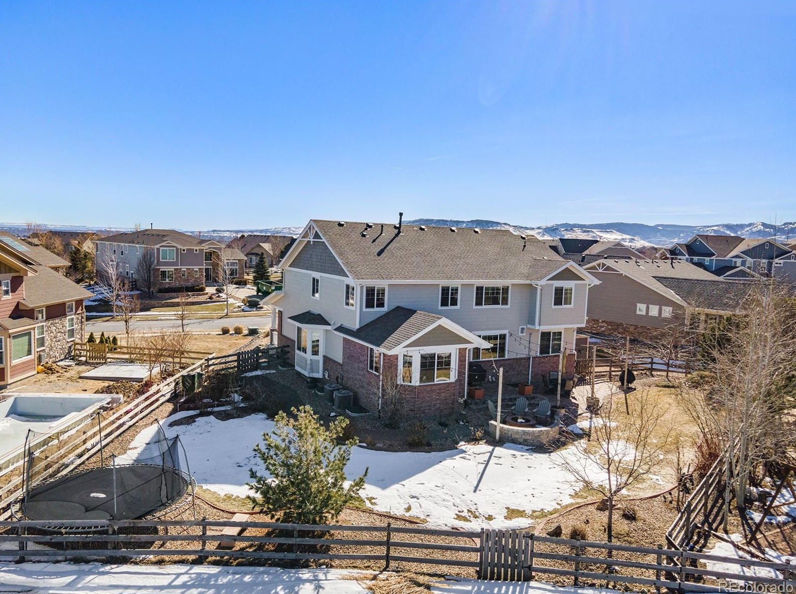 17527 78th Dr, Arvada CO  80007-7981 exterior