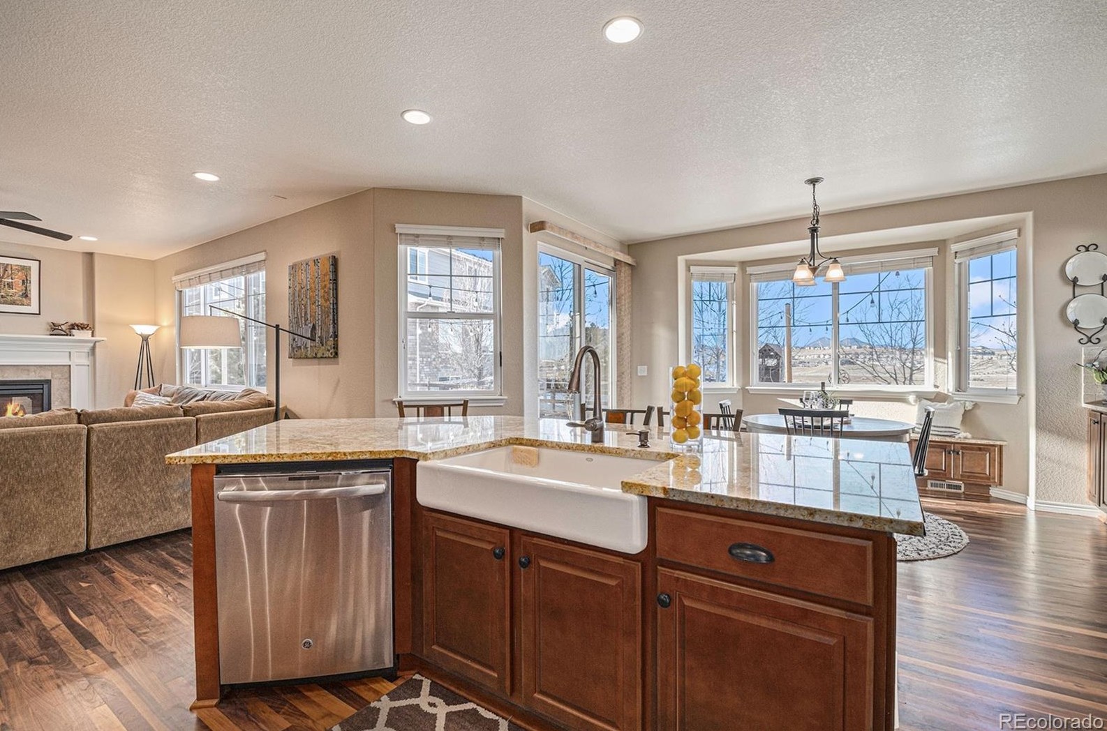 17527 78th Dr, Arvada CO  80007-7981 exterior