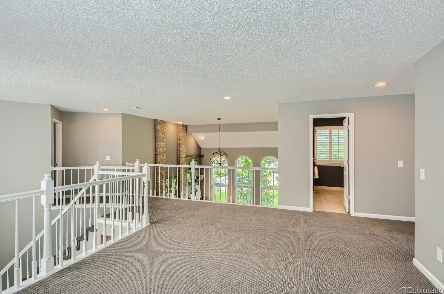 2201 Wynterbrook Dr, Littleton CO 80126-4210 exterior