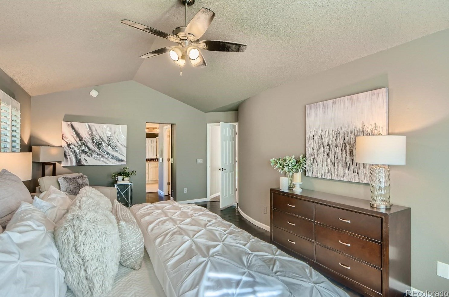 2201 Wynterbrook Dr, Littleton CO 80126-4210 exterior