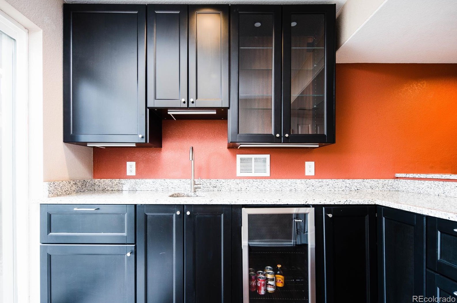 9046 Sanderling Way, Littleton CO 80126-5270 exterior