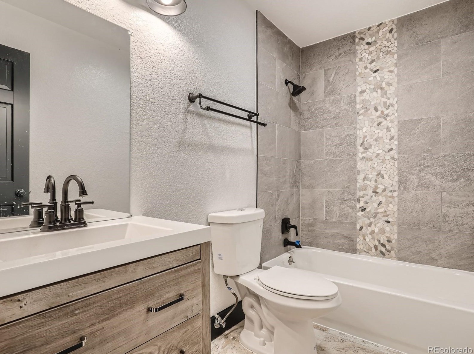 8049 Sweet Water Rd, Littleton CO  80124-3035 exterior