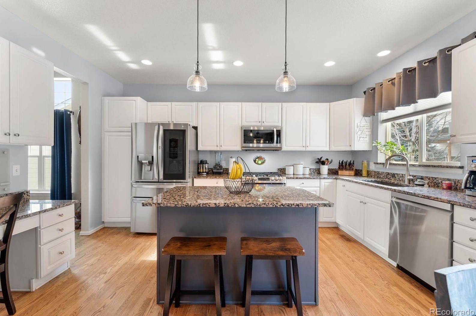 792 Deer Clover Way, Castle Rock CO  80108-8205 exterior