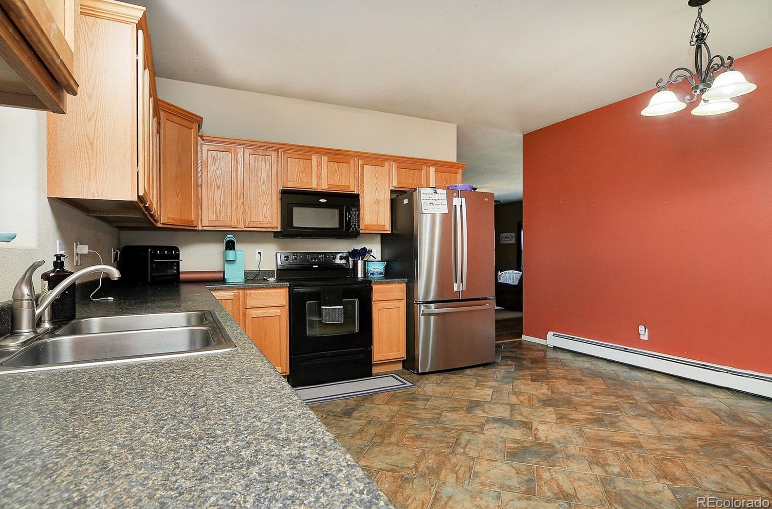 122 Red Tail Blvd, Buena Vista CO  81211-2207 exterior