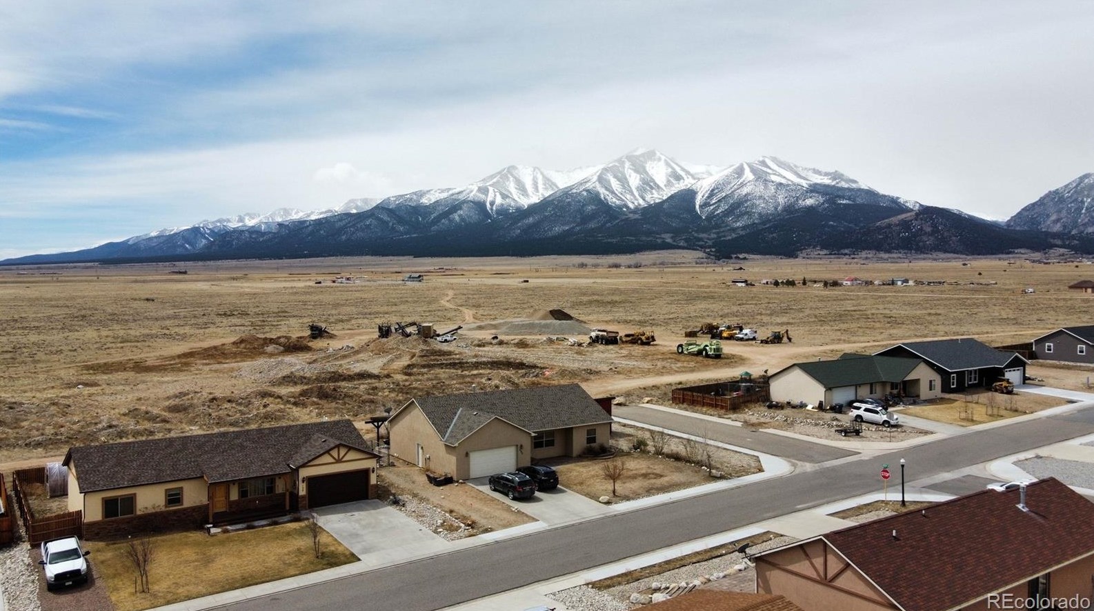 122 Red Tail Blvd, Buena Vista CO  81211-2207 exterior